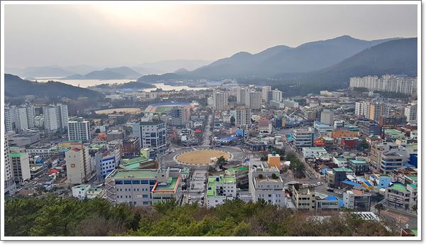 ��õ, ����